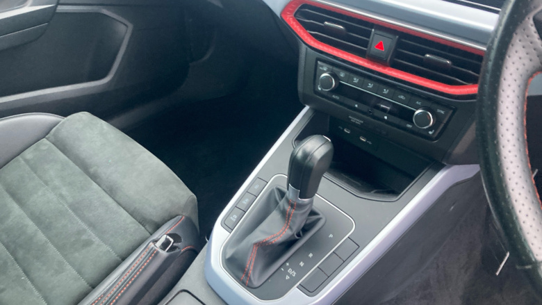 SEAT Arona 1.5 TSI 150 FR Sport 5dr DSG Petrol Hatchback